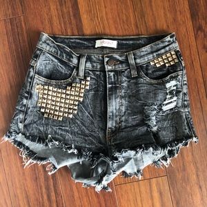High waisted SoHo boutique jean shorts